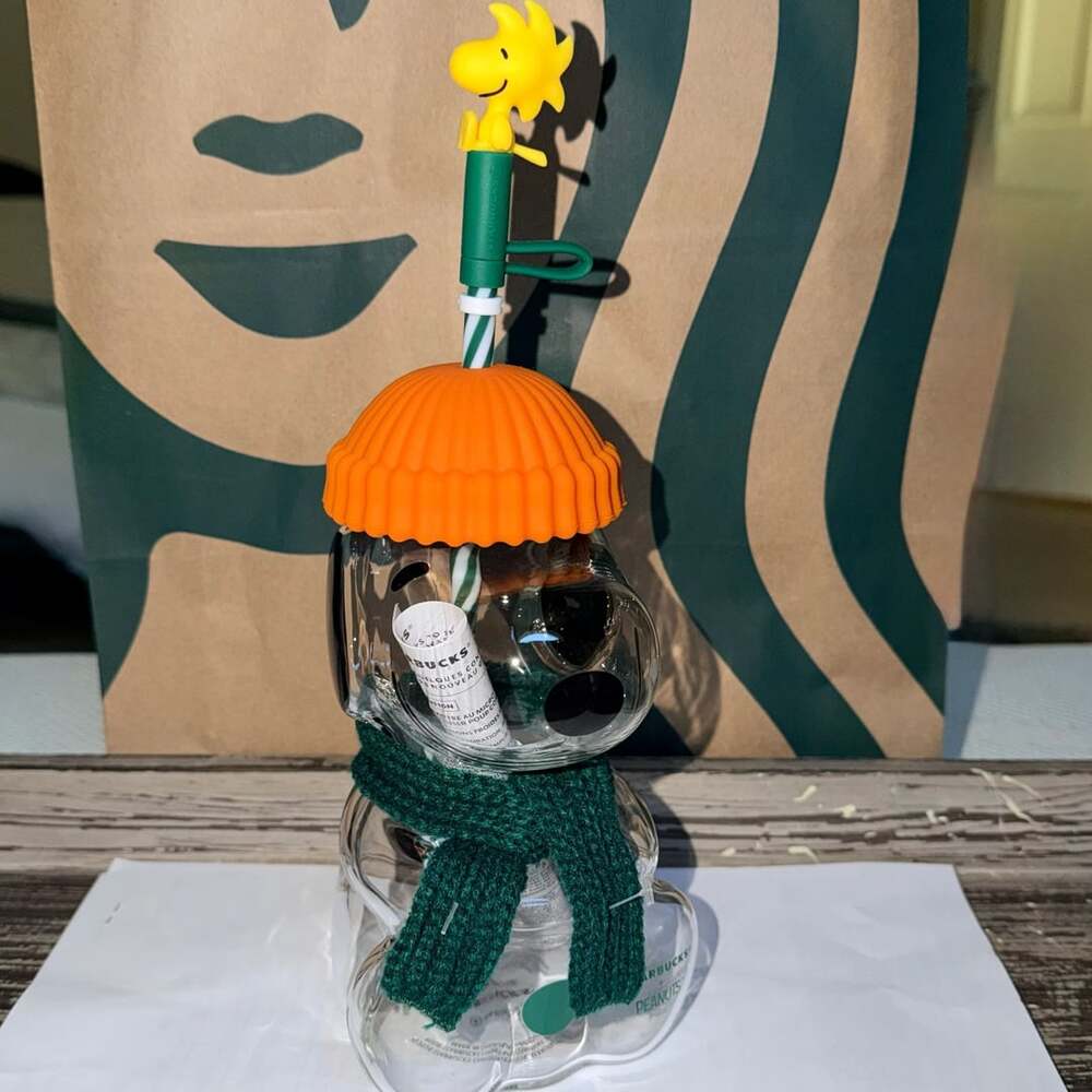 NEW 2026 Starbucks x Peanuts Snoopy Collectible Glass Cold Cup Special Edition -